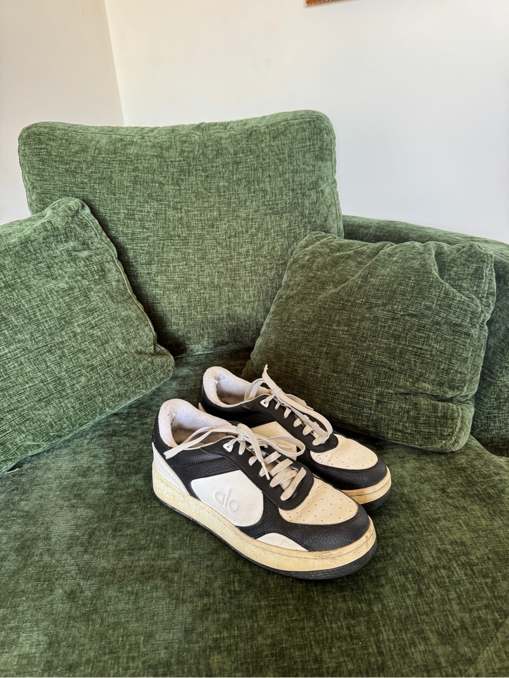 ALO Yoga Black and White Women's Sneakers